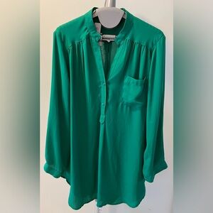 Women’s Top Green XL